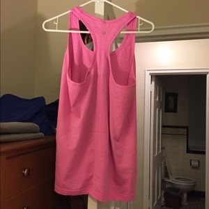 Lululemon swiftly tech tank